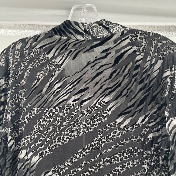 Chico's Velour Animal Print Button Up Top Long Sleeve Black/Multi Small Sheer - Picture 6 of 8